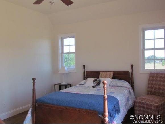 1365 Airport Road - Photo 21