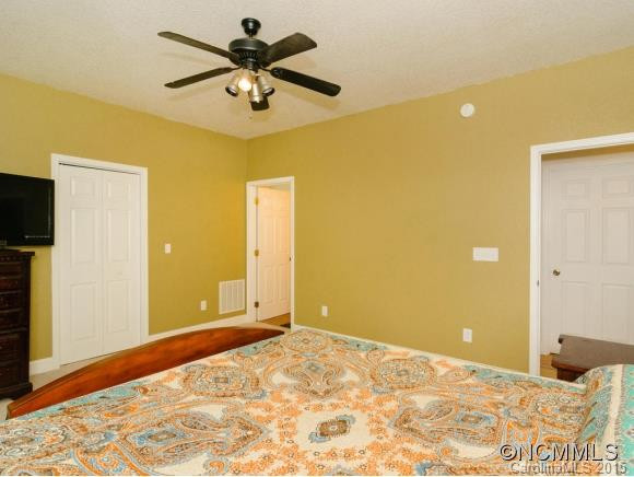 264 N Crab Meadow Drive - Photo 11