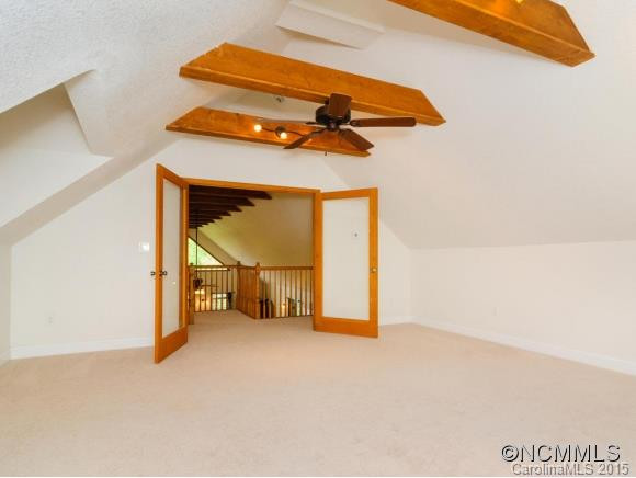 264 N Crab Meadow Drive - Photo 17