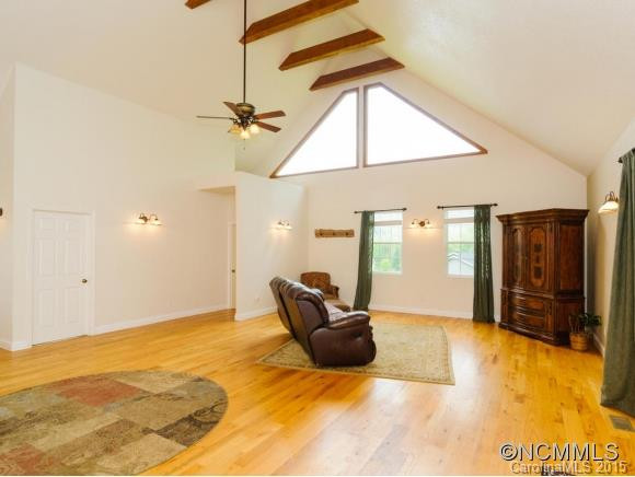 264 N Crab Meadow Drive - Photo 3