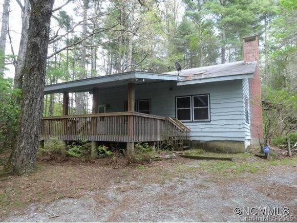 67 Poinsettia Dr