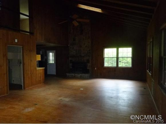 67 Poinsettia Dr - Photo 2