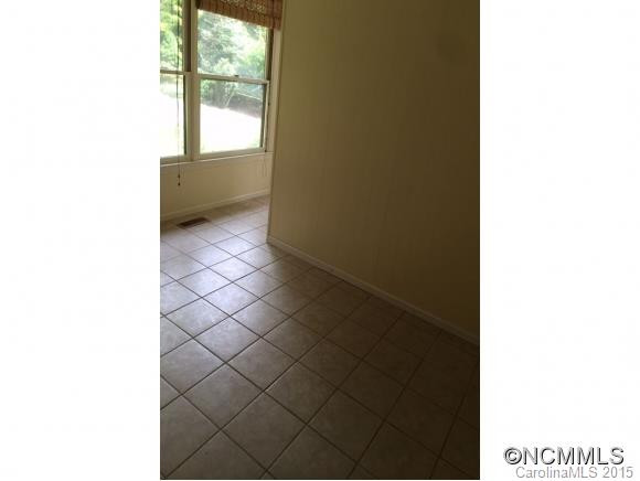 5 WILLOW LANE - Photo 4