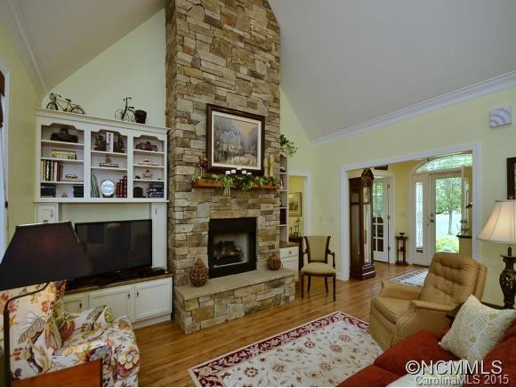 10 WOODSON DRIVE - Photo 3