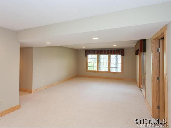135 Smoke House Way - Photo 13