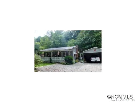 17 Forest Drive
