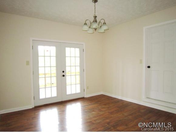 54 Beaverdam Heights - Photo 5