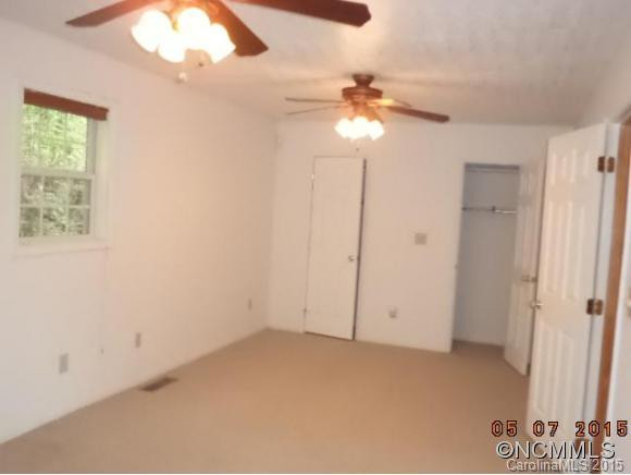 114 Blossom Drive - Photo 12