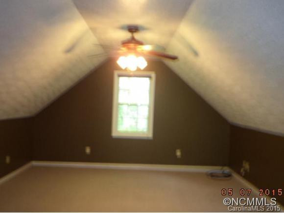 114 Blossom Drive - Photo 17