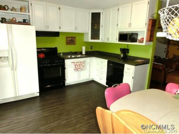 305 Melody Circle - Photo 3