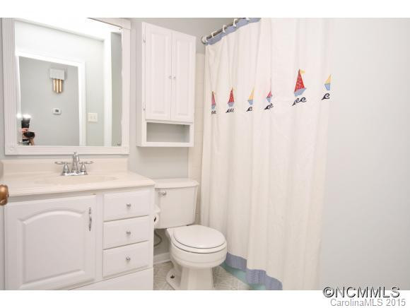 5 Forest Lane - Photo 13