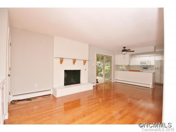 5 Forest Lane - Photo 8