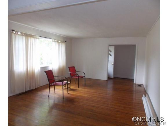 616 Willow Street - Photo 3