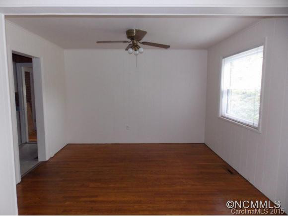 616 Willow Street - Photo 4