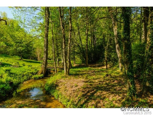 2641 Golden Road - Photo 3