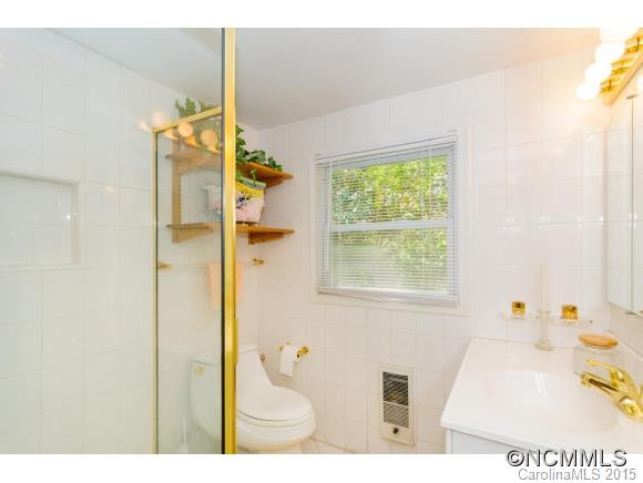 2641 Golden Road - Photo 21