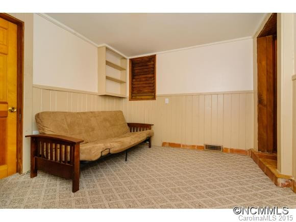 2641 Golden Road - Photo 22