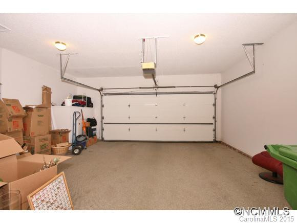 124 Deerlake Drive - Photo 12