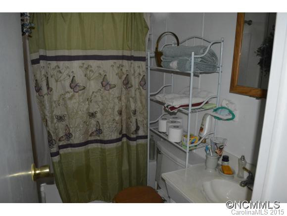 695 Wellstown Rd. - Photo 16