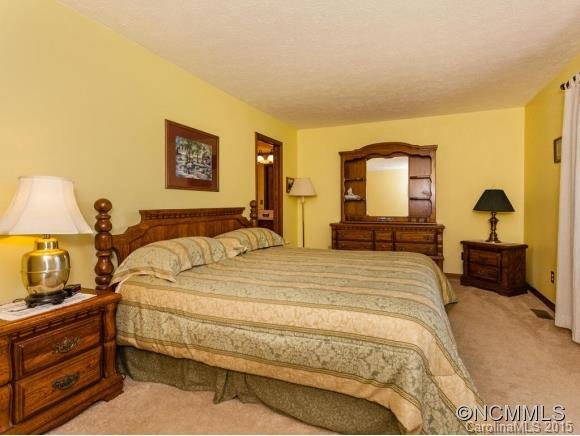 107 Greenbriar Avenue - Photo 13
