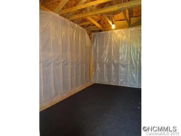 211 ALMOND BRANCH DRIVE - Photo 18
