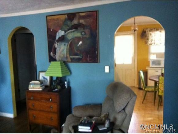 91 Carrier St. - Photo 4