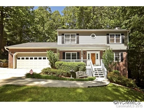 46 FOXBERRY DRIVE