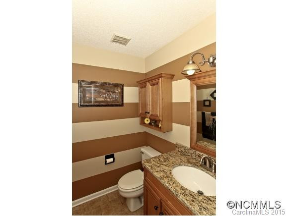 46 FOXBERRY DRIVE - Photo 7