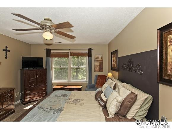 46 FOXBERRY DRIVE - Photo 10