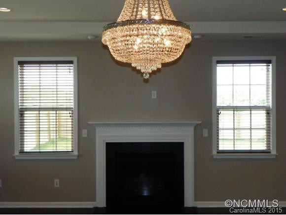 294 Roanoke Road - Photo 2