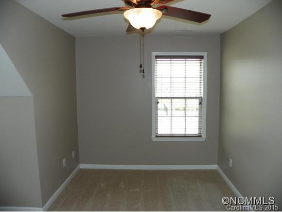 294 Roanoke Road - Photo 16