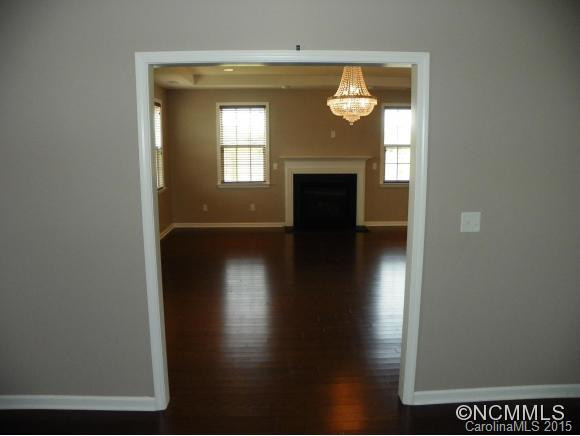 294 Roanoke Road - Photo 22