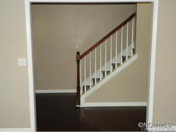 294 Roanoke Road - Photo 6