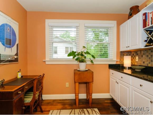 283 Fairview Road - Photo 10