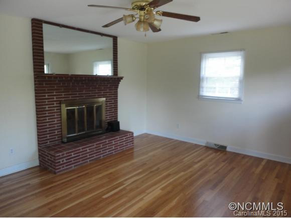 18 Pressley Rd - Photo 3