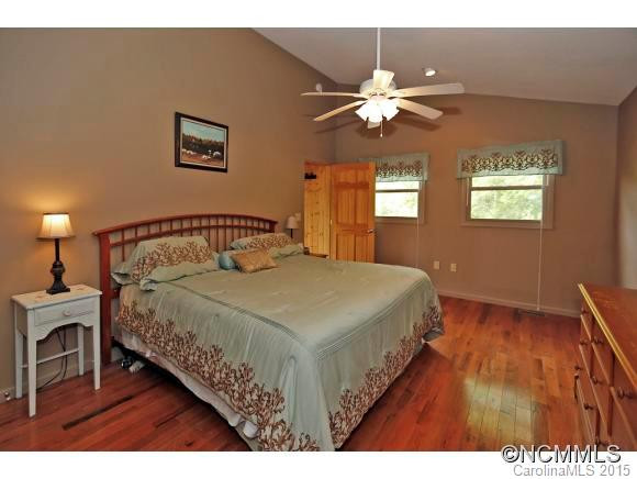 286 Treetop Lane - Photo 13