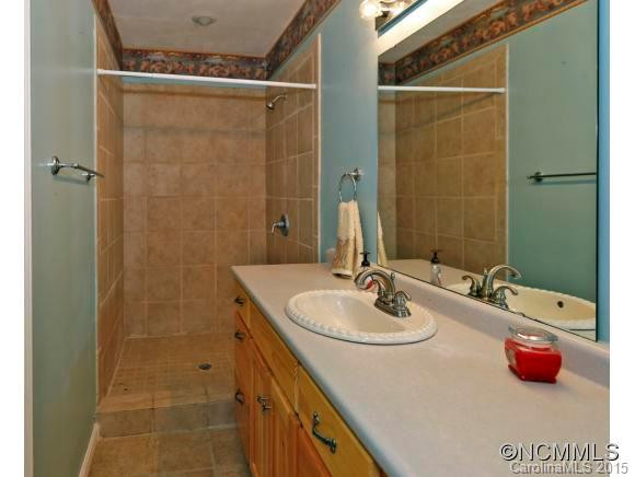 286 Treetop Lane - Photo 16