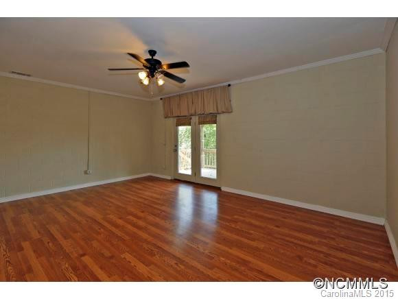 286 Treetop Lane - Photo 17