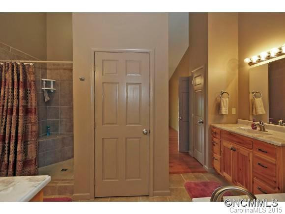 286 Treetop Lane - Photo 9