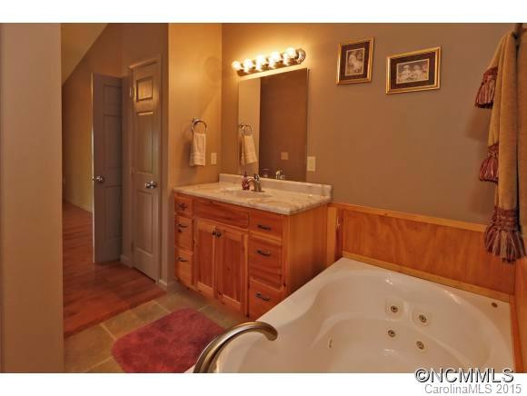 286 Treetop Lane - Photo 10