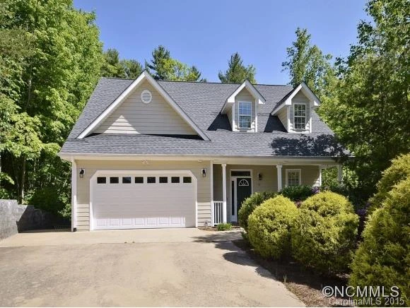47 HUNTINGTON CHASE