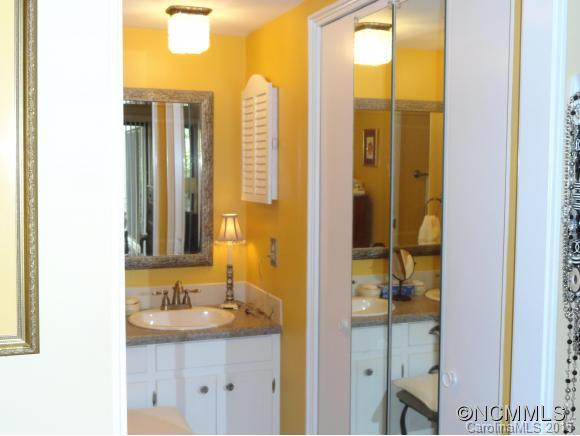 4 Lakemoor Lane - Photo 11