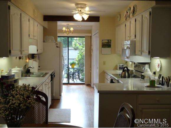 4 Lakemoor Lane - Photo 17