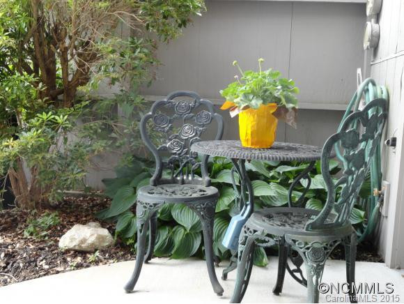 4 Lakemoor Lane - Photo 6