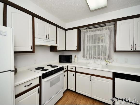 19 SPOOKS BRANCH ROAD EXT. - Photo 5
