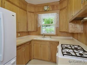 350 ORCHARD CIRCLE - Photo 13