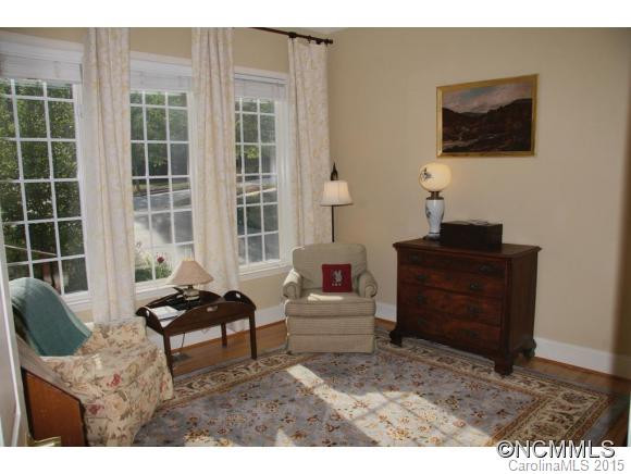 134 Meadow View Road - Photo 9