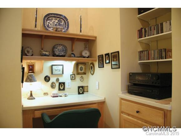 134 Meadow View Road - Photo 10