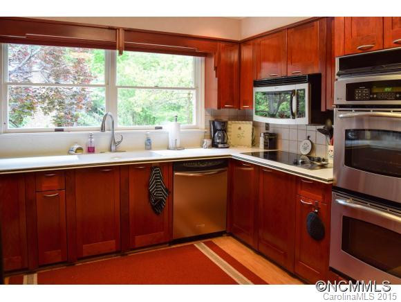 216 Heathcote Rd - Photo 3