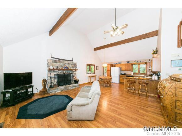 234 Meadow Woods Drive - Photo 2